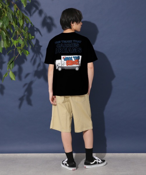 GLAZOS（グラソス）の「【大人向けサイズあり】【防虫加工】バックグラフィティトラックプリント半袖Tシャツ（Tシャツ/カットソー・キッズ・ホワイト/ブラック/カーキ・150cm/140cm/170cm/160cm）」の4枚目の写真