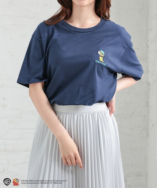 Honeys(ハニーズ)の「トムとジェリー/Tシャツ(Tシャツ/カットソー・レディース・ネイビー/ホワイト/マスタード/スミクロ・LL/S/M/L)」の19枚目の写真