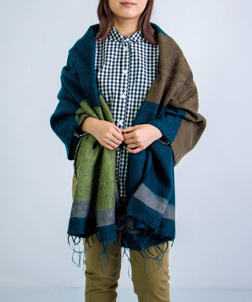 KHATA（カタ）の「[ KHATA ]パネルショール（マフラー・レディース・ブルー系その他/グレー系その他/グレー系その他2・FREE）」の5枚目の写真