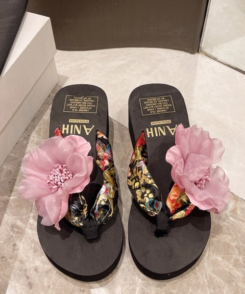 Miniministore(ミニミニストア)の「ビーチサンダル 花飾りトングサンダル厚底(サンダル・レディース・ブルー/ピンク/ライトパープル/イエロー・23.0cm/23.5cm/24.0cm/24.5cm/25.0cm)」の15枚目の写真