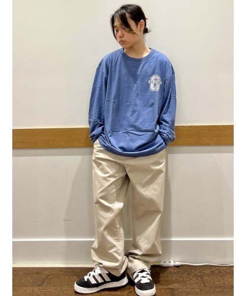 GAP（ギャップ）の「Gap Athleticロゴ グラフィック Tシャツ(ユニセックス)（Tシャツ/カットソー・メンズ・オフホワイト/ベージュ/レッド/ブルー/ブラック・S/M/XS/L/XL）」の11枚目の写真
