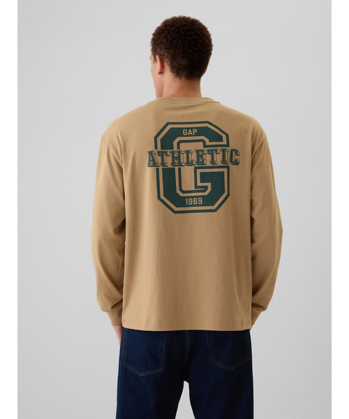 GAP（ギャップ）の「Gap Athleticロゴ グラフィック Tシャツ(ユニセックス)（Tシャツ/カットソー・メンズ・オフホワイト/ベージュ/レッド/ブルー/ブラック・S/M/XS/L/XL）」の17枚目の写真
