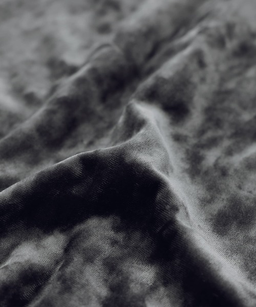 n'OrLABEL（ノアールレーベル）の「『クラッシュベロアセミフレアスカート』（スカート・レディース・チャコール/ベージュ・2/1）」の7枚目の写真