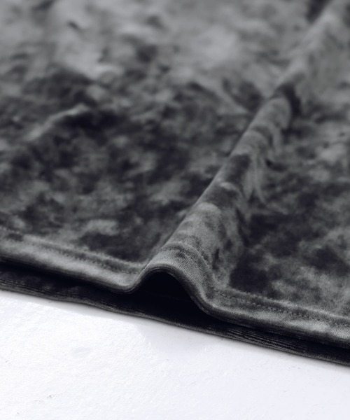 n'OrLABEL（ノアールレーベル）の「『クラッシュベロアセミフレアスカート』（スカート・レディース・チャコール/ベージュ・2/1）」の8枚目の写真