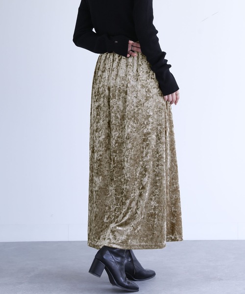 n'OrLABEL（ノアールレーベル）の「『クラッシュベロアセミフレアスカート』（スカート・レディース・チャコール/ベージュ・2/1）」の15枚目の写真