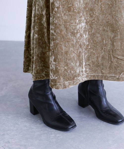 n'OrLABEL（ノアールレーベル）の「『クラッシュベロアセミフレアスカート』（スカート・レディース・チャコール/ベージュ・2/1）」の20枚目の写真