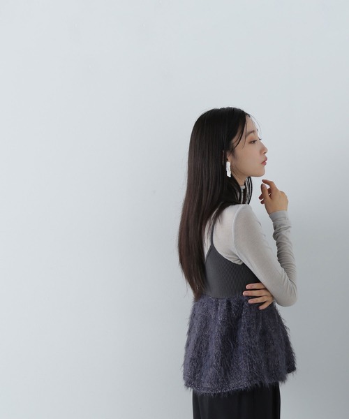 NATURAL BEAUTY BASIC（ナチュラルビューティーベーシック）の「◇ポップコーンシャギーニットキャミソール（キャミソール・レディース・チャコールグレー/オフホワイト・FREE）」の2枚目の写真