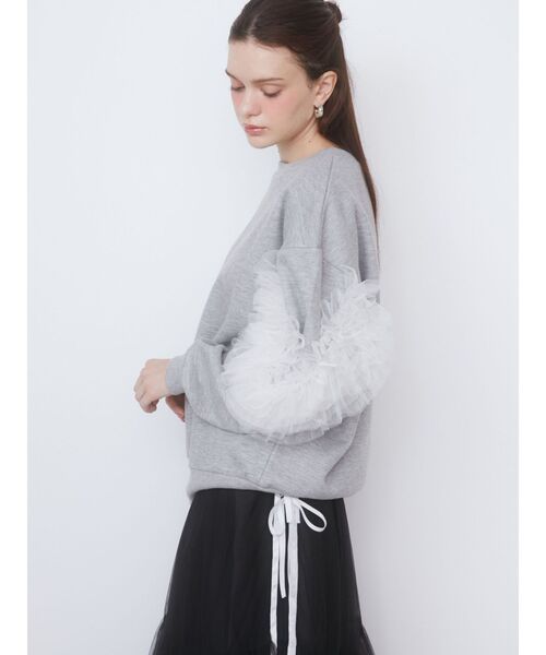 CALNAMUR（カルナムール）の「シアーフリルスウェット（スウェット・レディース・グレー/ブルー/アイボリー・FREE）」の12枚目の写真