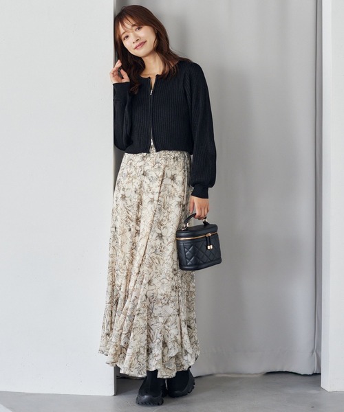 mysty woman（ミスティウーマン）の「ZIPラメリブニットカーディガン　147760（カーディガン/ボレロ・レディース・グリーン/ライトグレー/ブラック/オフホワイト・FREE）」の9枚目の写真