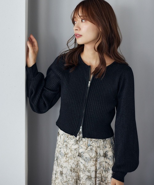 mysty woman（ミスティウーマン）の「ZIPラメリブニットカーディガン　147760（カーディガン/ボレロ・レディース・グリーン/ライトグレー/ブラック/オフホワイト・FREE）」の10枚目の写真