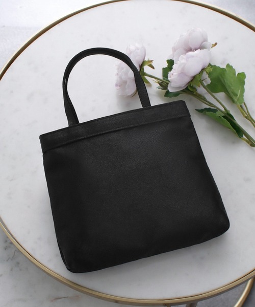 girl（ガール）の「2wayショルダーサテンパーティーサブバッグ 結婚式 パーティー お呼ばれ オケージョン（トートバッグ・レディース・シルバー/ブラック/ゴールド・FREE）」の2枚目の写真