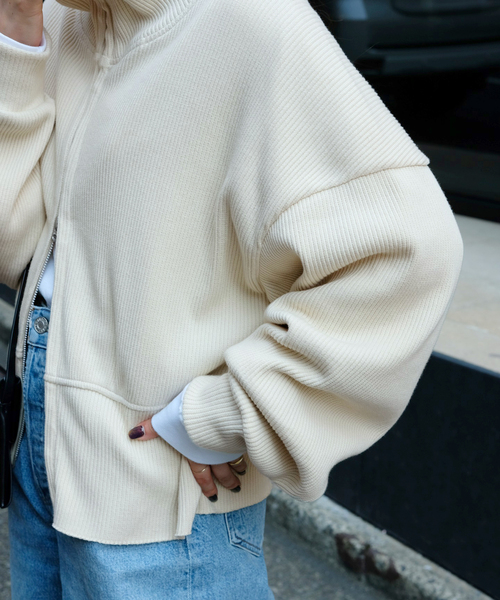 AMERICANA(アメリカーナ)の「【AMERICANA/アメリカーナ】 スタンドジップブルゾン(Tシャツ/カットソー・レディース・チャコールグレー/アイボリー・FREE)」の4枚目の写真