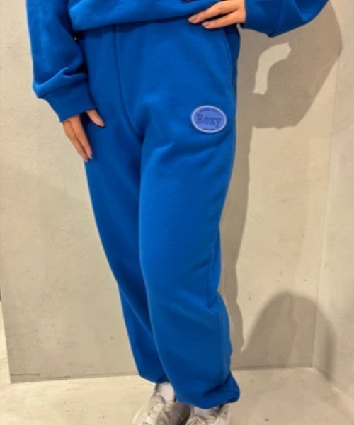 ROXY(ロキシー)の「JIVY PANTS/ロキシーワンポイントロゴスウェットパンツ(スウェットパンツ・レディース・ブルー/グレー/ブラック・MEDIUM/SMALL/LARGE)」の3枚目の写真