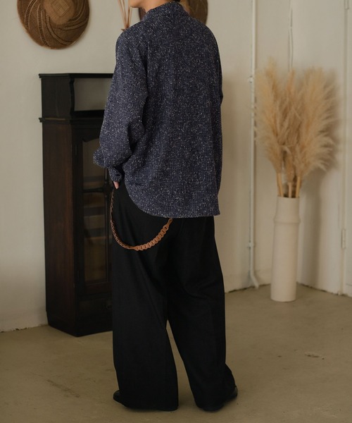 epnok（エプノック）の「ツイードネップルーズシャツ（シャツ/ブラウス・メンズ・ブルー/グレー/ブラック・MEDIUM/SMALL/LARGE）」の19枚目の写真