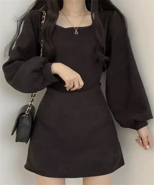 FREE STYLISTS（フリー スタイリスト）の「スクエアネックミニ丈ワンピース（ワンピース・レディース・ブラック/カーキ・M/L/XL/2XL/S）」の5枚目の写真