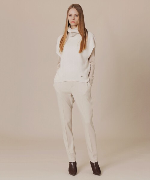 MACKINTOSH LONDON(マッキントッシュ ロンドン)の「【Precious掲載】ウールカシミヤニットベスト(ベスト・レディース・ホワイト系その他/グリーン系その他5/ブラック・38)」の4枚目の写真