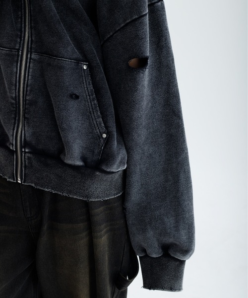 epnok（エプノック）の「【EPNK】Snow wash damage zip hoodie / スノーウォッシュダメージジップフーディー（パーカー・メンズ・ブラック・LARGE/MEDIUM/SMALL）」の12枚目の写真