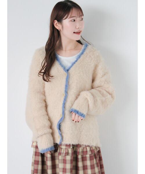 ehka sopo（エヘカソポ）の「配色Vネックゆるカーディガン