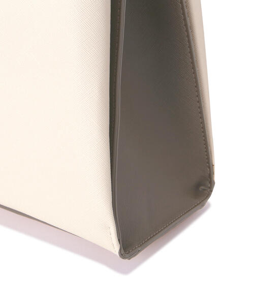 NATURAL BEAUTY BASIC（ナチュラルビューティーベーシック）の「◇トラペーズクラッシートートバッグ（トートバッグ・レディース・ブラック/ホワイト系その他・ﾌﾘ-）」の5枚目の写真