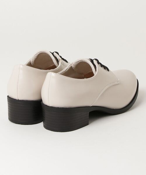 Sugar Sugar（シュガーシュガー）の「SUGAR SUGAR /ローヒールレースアップシューズ（ドレスシューズ・レディース・ブラック系その他/ブラック/アイボリー・M/L/LL/S）」の4枚目の写真