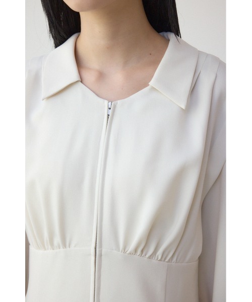 AZUL by moussy（アズールバイマウジー）の「【身長/骨格別着用画像あり】ウエストタック切り替えフレアワンピース　秋服　冬服　春服　シャツワンピース　長袖（ワンピース・レディース・ネイビー/ライトベージュ・SMALL/MEDIUM）」の15枚目の写真