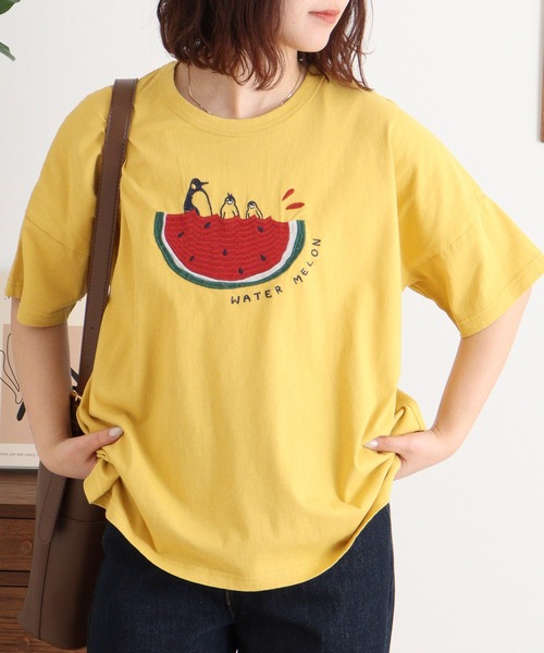 Emago(イマゴ)の「EMAGO スイートペンギンスイカT(Tシャツ/カットソー・レディース・イエロー/ホワイト/ブルー・FREE)」の6枚目の写真