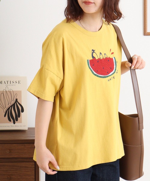 Emago(イマゴ)の「EMAGO スイートペンギンスイカT(Tシャツ/カットソー・レディース・イエロー/ホワイト/ブルー・FREE)」の7枚目の写真