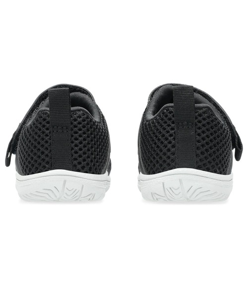SUKUSUKU(スクスク)の「ASICS KIDS(アシックス キッズ) ベビーシューズ MESHOES BABY(スニーカー・キッズ・ブラック×ブラック・14.5cm/15.5cm/13.5cm/15.0cm/16.0cm/14.0cm/13.0cm)」の5枚目の写真