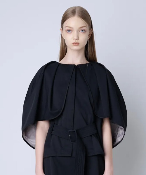 セール】【 Seivson X るー：雲の夢 】Cloud 3D-Cut Cape Coat