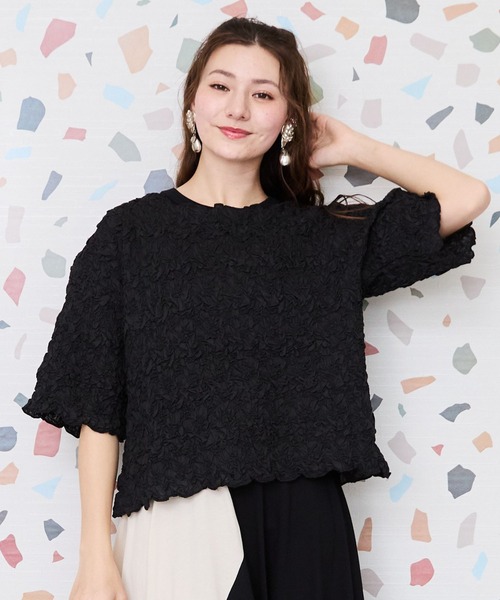JETSET SOLO PLUS (ジェットセットソロプラス)の「【INDUS luxury for JETSET SOLO PLUS】フラワーシャーリングブラウス(シャツ/ブラウス・レディース・ブラック/オフホワイト/ピンク/ベージュ・FREE)」の1枚目の写真