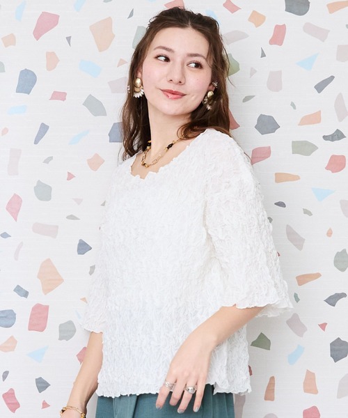 JETSET SOLO PLUS (ジェットセットソロプラス)の「【INDUS luxury for JETSET SOLO PLUS】フラワーシャーリングブラウス(シャツ/ブラウス・レディース・ブラック/オフホワイト/ピンク/ベージュ・FREE)」の8枚目の写真