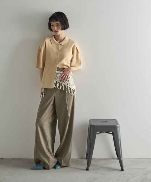 THE YOn（ザヨン）の「タックハーフスリーブポロサマーリブニットカーディガン（カーディガン/ボレロ・レディース・クリーム/ブラック/サックスブルー/バーガンディー・FREE）」の14枚目の写真