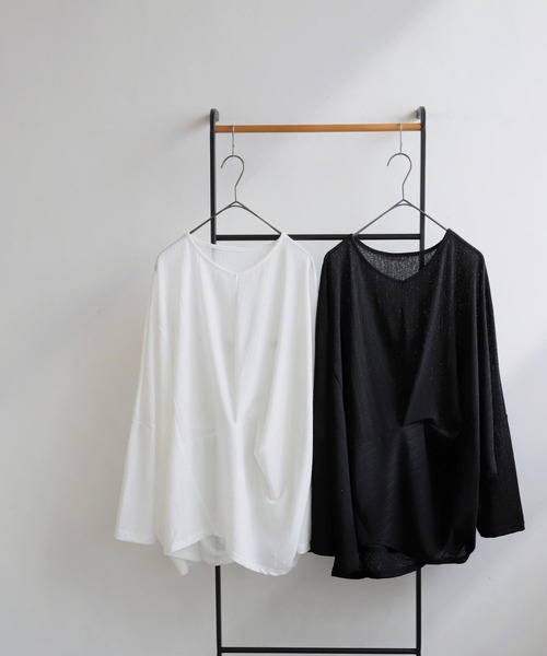 antiqua(アンティカ)の「変形トップス(Tシャツ/カットソー・レディース・ホワイト/ブラック・ONESIZE)」の14枚目の写真