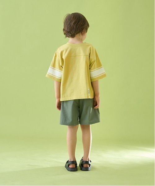 b・ROOM(ビールーム)の「【前後どちらでもOK!】【カイテキ天竺】ラインプリントTシャツ【子供服】【キッズ】【男の子】【女の子】(Tシャツ/カットソー・キッズ・ダークブラウン/オフホワイト/オリーブ/パープル系その他/ダークブルー/ブラック・140cm/110cm/130cm/100cm/120cm/150cm)」の9枚目の写真