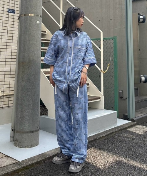 Candy Stripper（キャンディストリッパー）の「RIBBON STRIPE シャツ（シャツ/ブラウス・レディース・オフホワイト/ブルー/チャコール・FREE）」の15枚目の写真