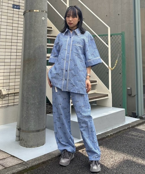 Candy Stripper（キャンディストリッパー）の「RIBBON STRIPE シャツ（シャツ/ブラウス・レディース・オフホワイト/ブルー/チャコール・FREE）」の14枚目の写真