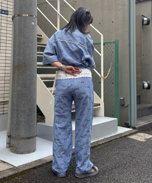 Candy Stripper（キャンディストリッパー）の「RIBBON STRIPE シャツ（シャツ/ブラウス・レディース・オフホワイト/ブルー/チャコール・FREE）」の18枚目の写真