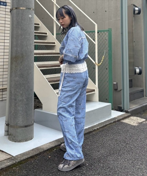 Candy Stripper（キャンディストリッパー）の「RIBBON STRIPE シャツ（シャツ/ブラウス・レディース・オフホワイト/ブルー/チャコール・FREE）」の17枚目の写真