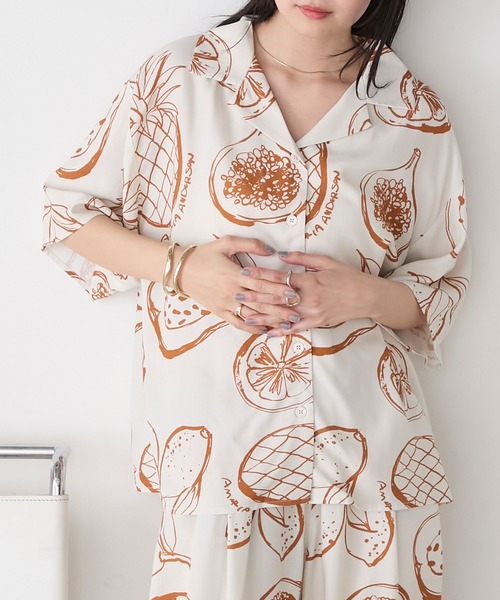 美品✨レオナール セットアップ 総柄 花柄 ノーカラー シャツ パンツ M AMERIA ANDERSON】rayon pattern set-up /フルーツ柄 半袖シャツ