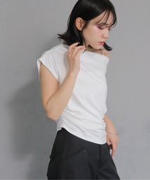 【cheriella】サイドギャザーオフショルトップス SIDE GATHER OFF-SHOULDER TOPS
