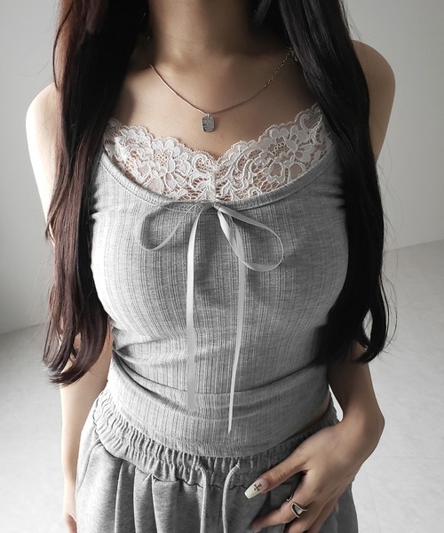 me+em select（ミームセレクト）の「【 ３color ／ カップ付き 】フロントリボンレースドッキングキャミソール ／front ribbon lace docking camisole（キャミソール・レディース・ホワイト/グレー/ブラック・FREE）」の5枚目の写真