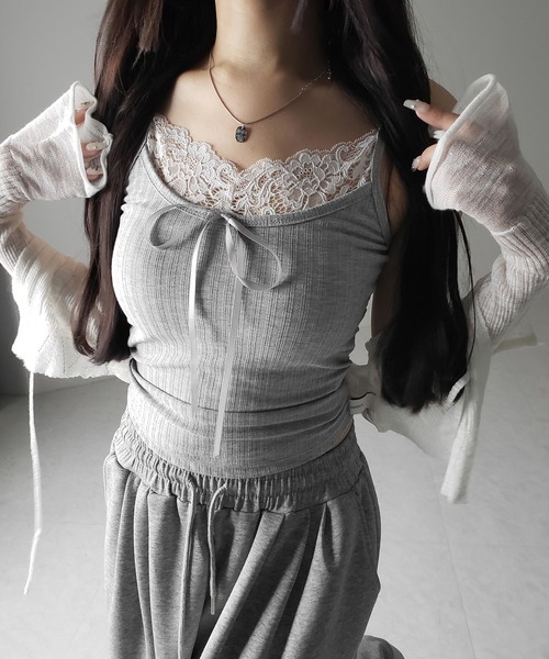me+em select（ミームセレクト）の「【 ３color ／ カップ付き 】フロントリボンレースドッキングキャミソール ／front ribbon lace docking camisole（キャミソール・レディース・ホワイト/グレー/ブラック・FREE）」の7枚目の写真