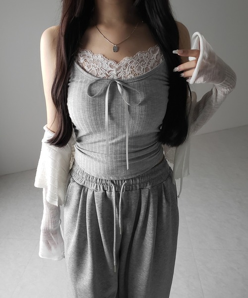 me+em select（ミームセレクト）の「【 ３color ／ カップ付き 】フロントリボンレースドッキングキャミソール ／front ribbon lace docking camisole（キャミソール・レディース・ホワイト/グレー/ブラック・FREE）」の8枚目の写真