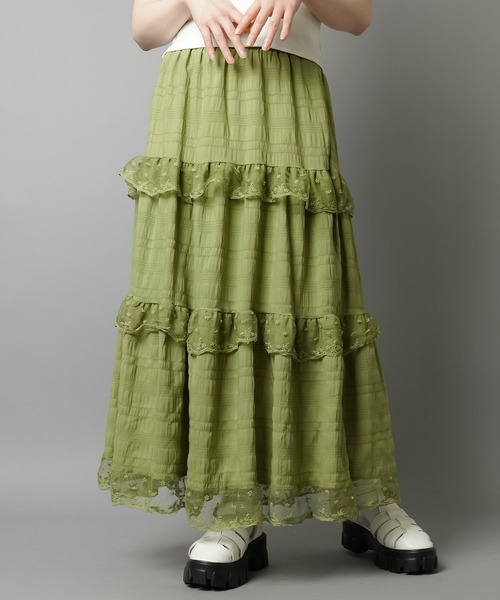 SPINNS（スピンズ）の「ティアードロングスカート/フリル/NEO森ガール