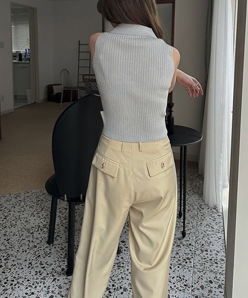 WILLFULLY（ウィルフリー）の「deep tuck design thick PT（その他パンツ・レディース・タン/モカ/ブラック・S/M）」の5枚目の写真