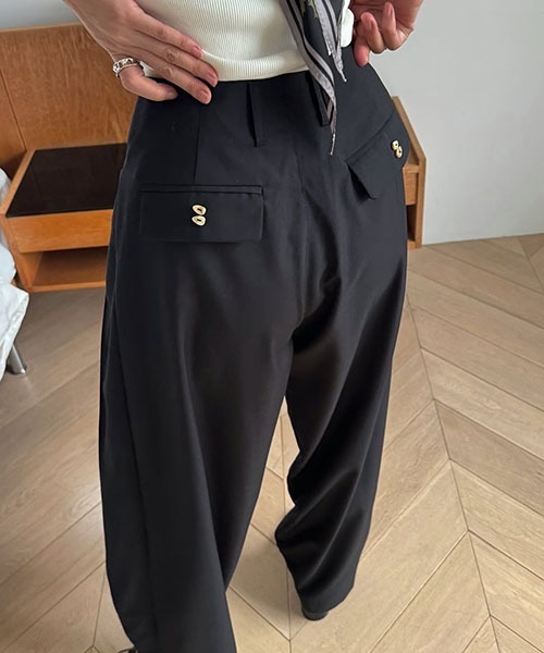 WILLFULLY（ウィルフリー）の「deep tuck design thick PT（その他パンツ・レディース・タン/モカ/ブラック・S/M）」の15枚目の写真