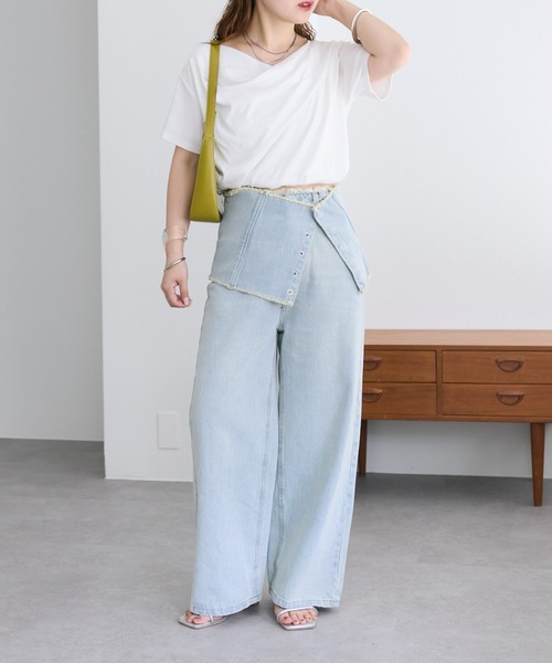 mystic(ミスティック)の「【全骨格対応◎/6色展開】オフショルTシャツ(Tシャツ/カットソー・レディース・オフホワイト/グレー/ベージュ/ブラック/ピンク/グリーン/ブラウン・2/FREE)」の11枚目の写真