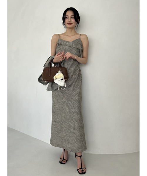 SNIDEL(スナイデル)の「スカーフモッフィーチャーム(キーホルダー・レディース・アイボリー/ブラウン/ピンク/イエロー・FREE)」の8枚目の写真