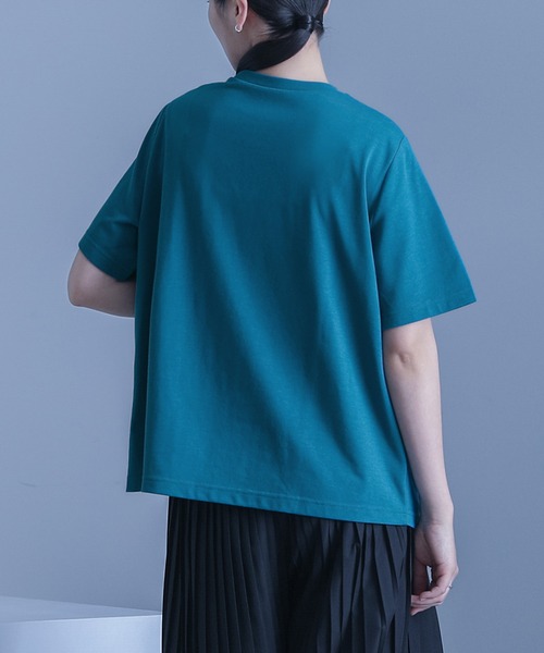 kOhAKU（コハク）の「【機能素材】『フロントドレープカットソー』（Tシャツ/カットソー・レディース・ブラック/ブルー・1/2）」の4枚目の写真