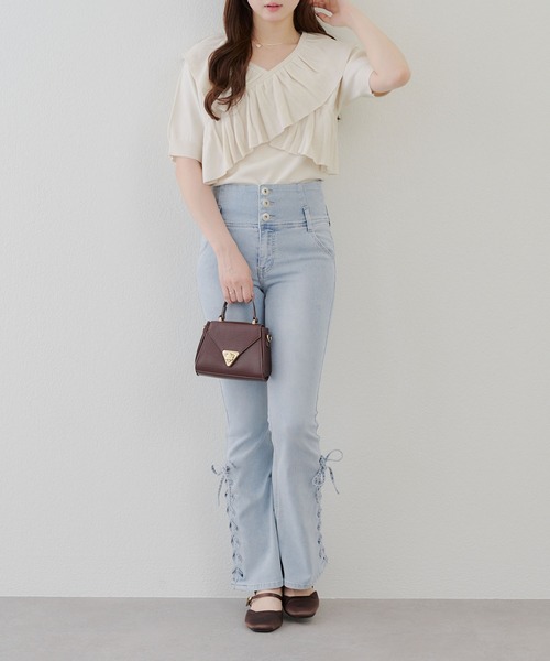 Another Branch olive des olive（アナザーブランチオリーブデオリーブ）の「サイドレースUPセミフレアデニム（デニムパンツ・レディース・ブラック系その他/ブラック/ブルー系その他/その他・MEDIUM/SMALL）」の18枚目の写真